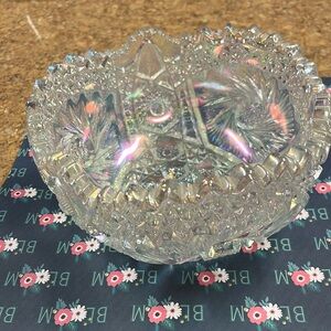 L.E Smith Comet in the stars iridescent clear carnival glass bowl